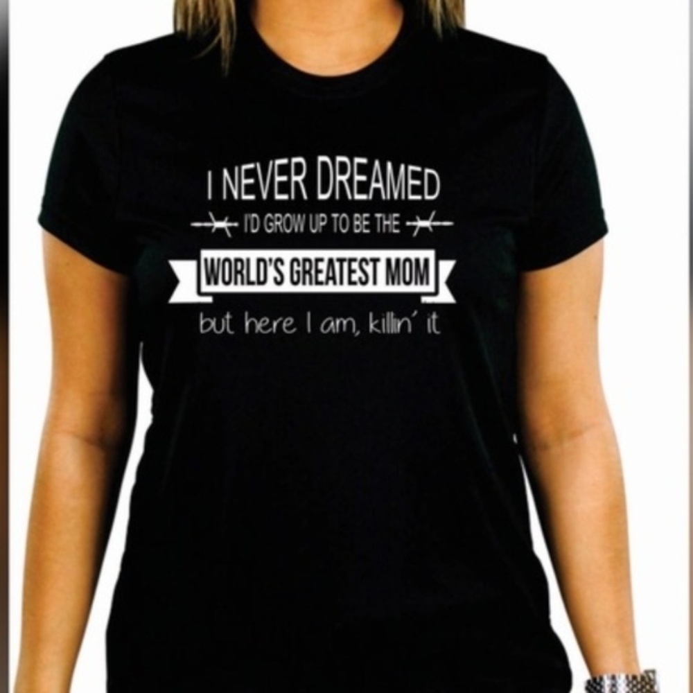 Greatest Mom Graphic Tee